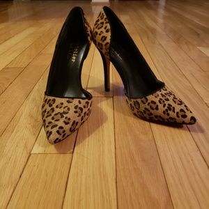 Nicole Miller Atelier Animal Print Heels 6M